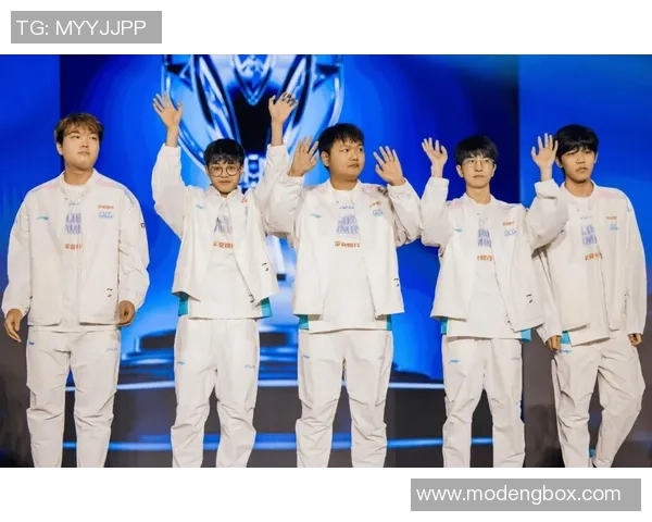 深入分析JDG战队的转换打法及其在比赛中的应用效果