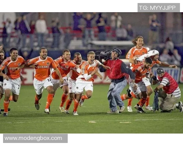 堪萨斯城与休斯敦历史交锋回顾及球队发展历程分析